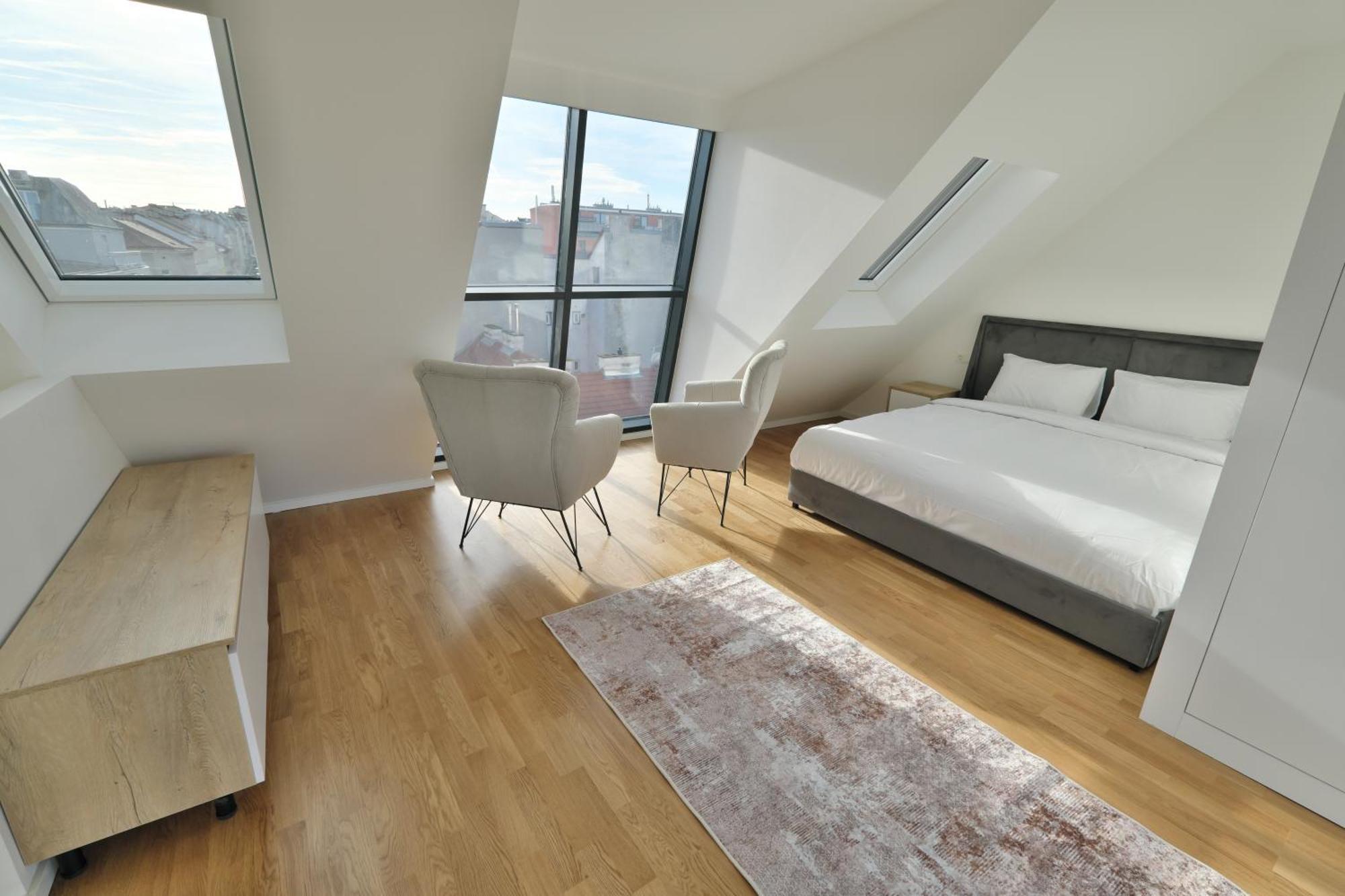 Vienna Lotus Apartments Екстер'єр фото