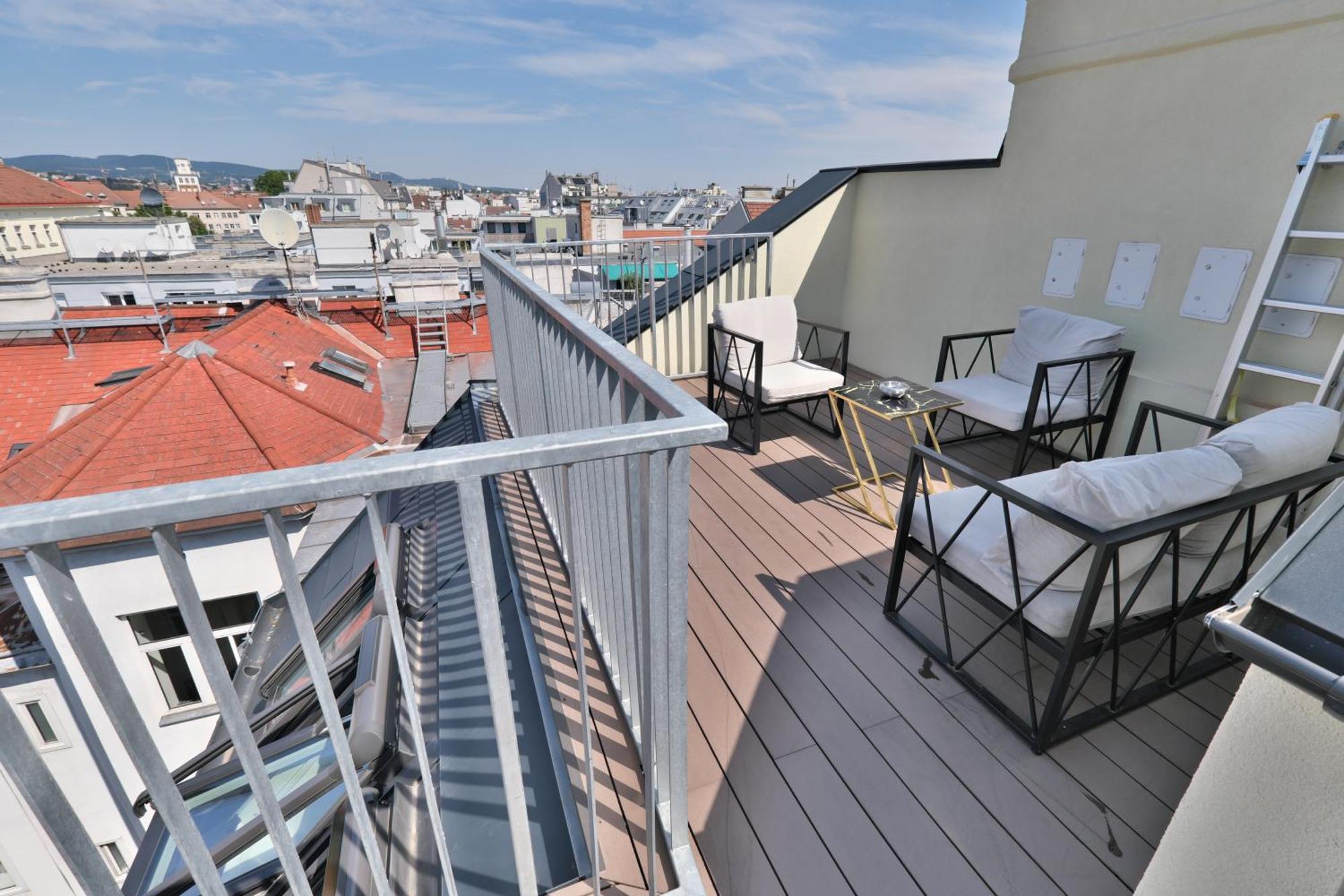 Vienna Lotus Apartments Екстер'єр фото
